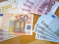سعر اليورو دولار يستهدف مزيدا من الإيجابية