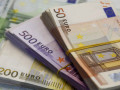 سعر اليورو دولار يستمر في التراجع